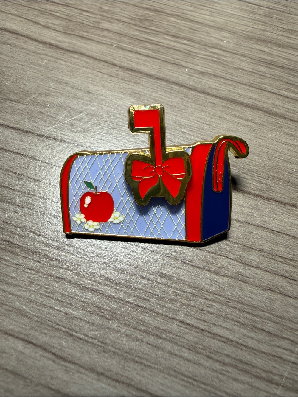 Disney Pins Snow White Mailbox